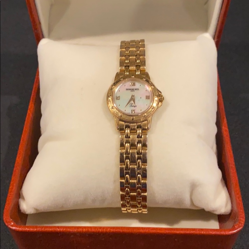 Raymond Weil “Tango” women’s watch